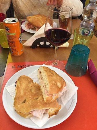 Il Nicchio Focacceria